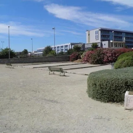 2 Pieces Avec Vue Mer 1 Sète